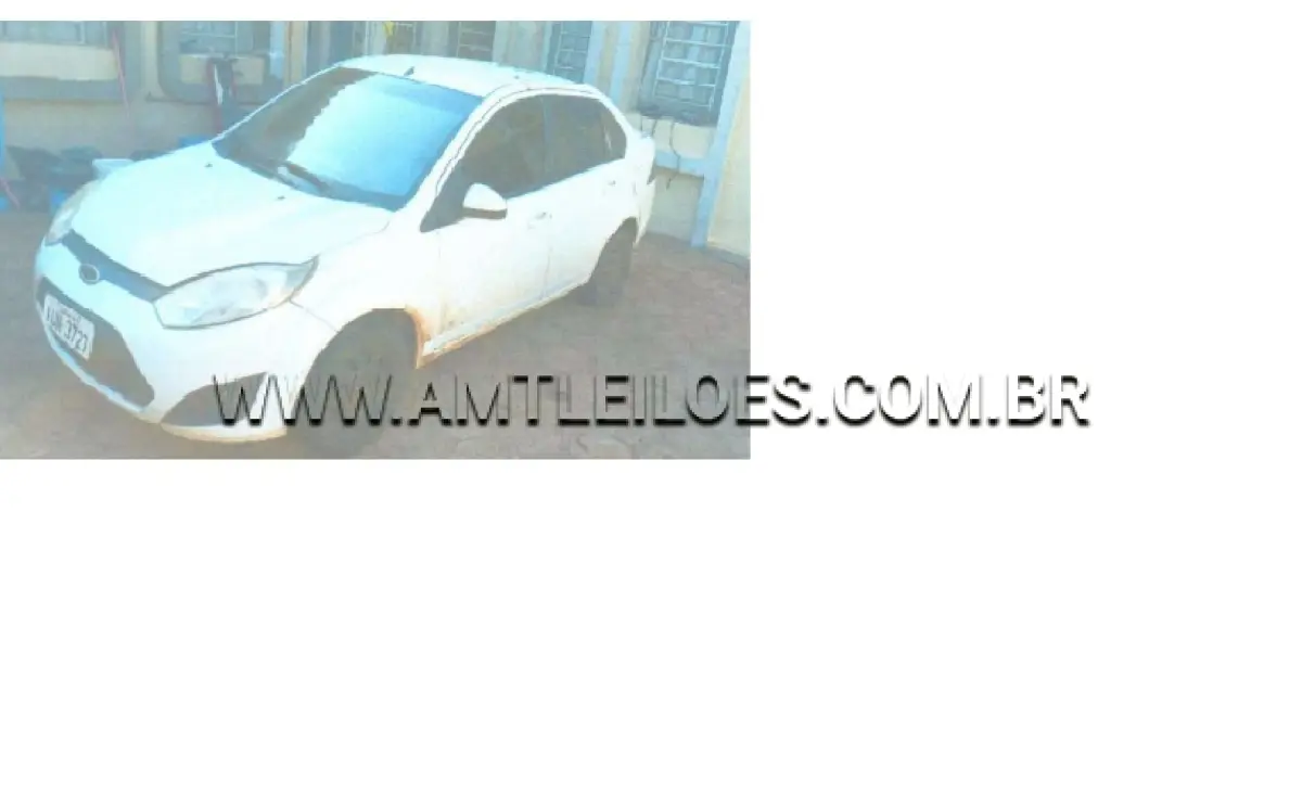LOTE 176 - FORD/FIESTA SEDAN 1.6 FLEX, ANO/MODELO: 2013/2013