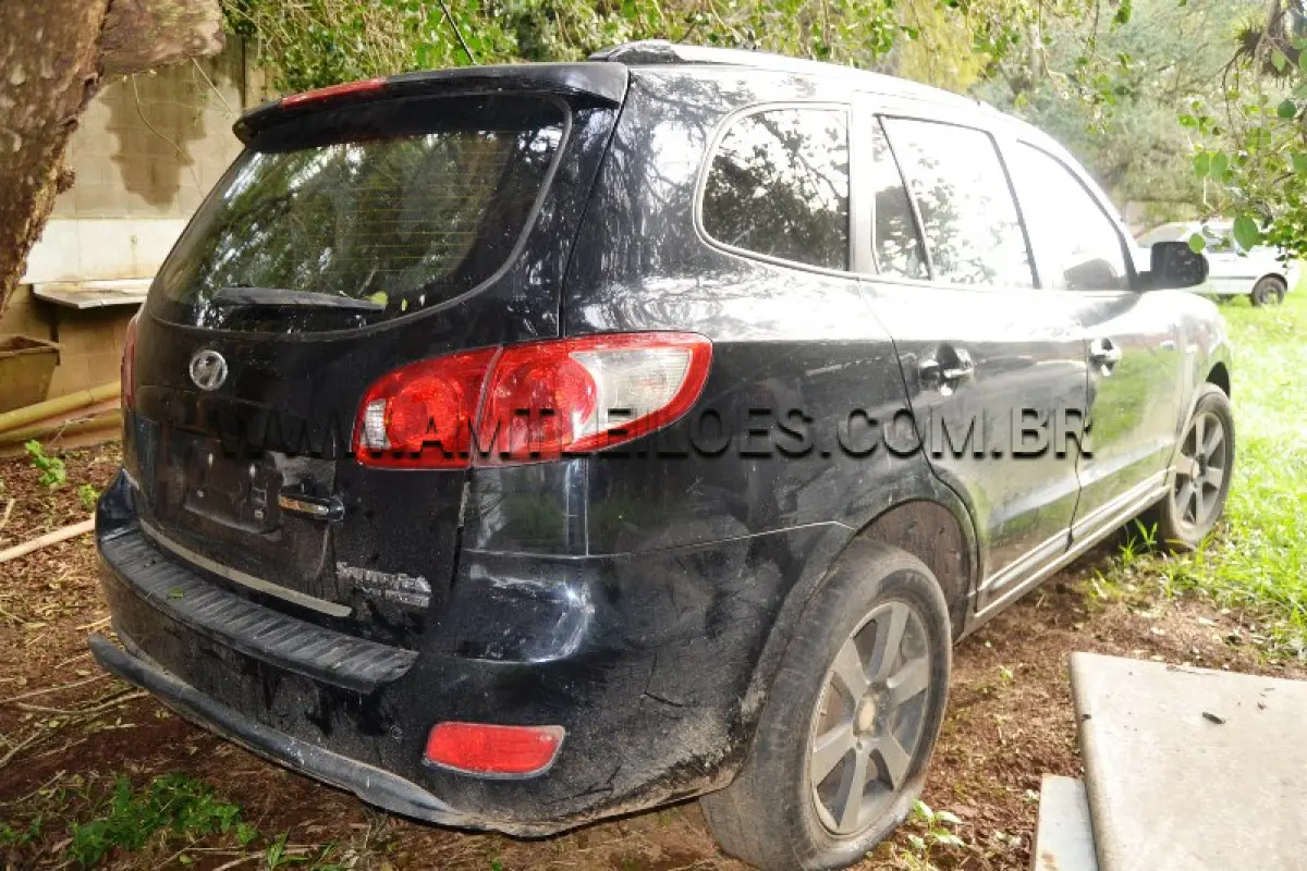 LOTE 016. - Marca: I / Modelo:  HYUNDAI SANTA FE V6  / Placa: EBR2F74 , Ano/Modelo: 2007, blindado, atingido pela enchente.