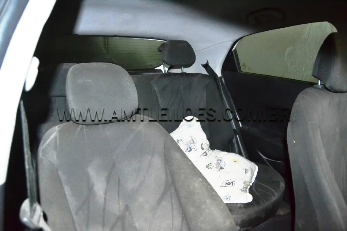 LOTE 001 - Marca: HYUNDAI / Modelo: HB20 1.0M COMFOR / Placa: IVD5A86 , Ano/Modelo: 2013.