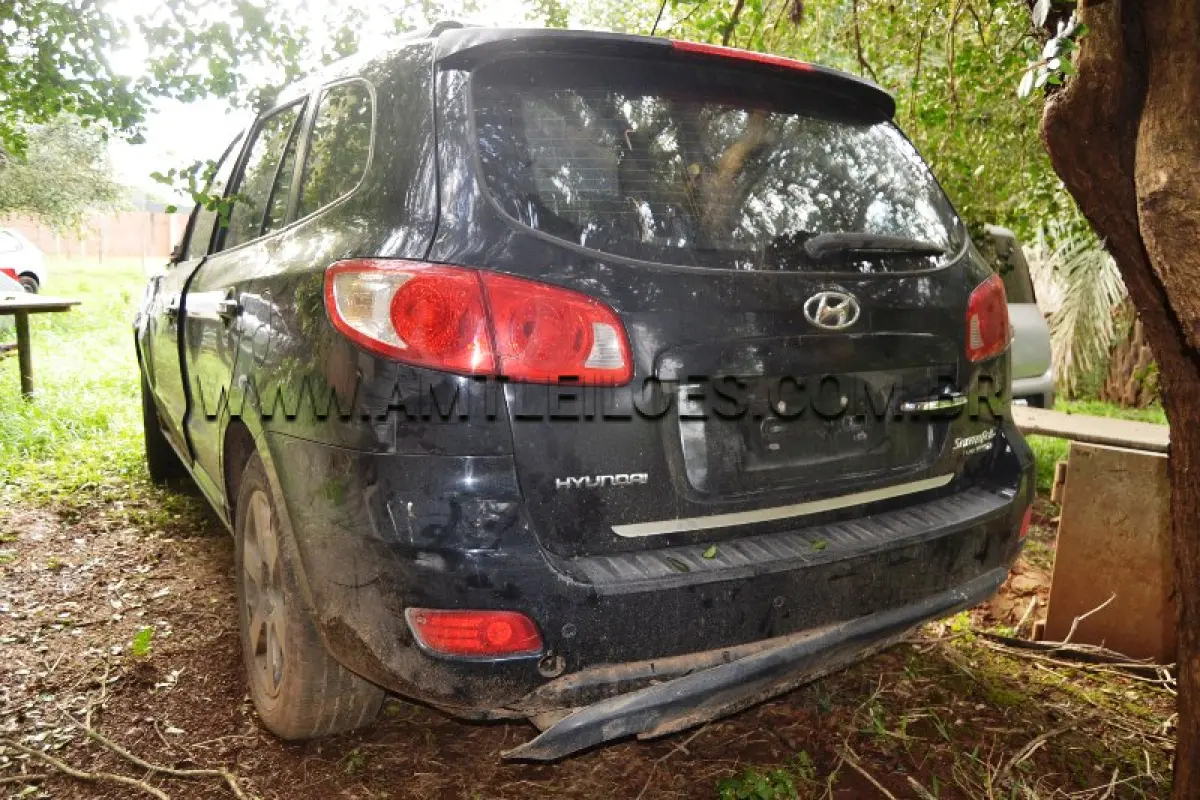 LOTE 016. - Marca: I / Modelo:  HYUNDAI SANTA FE V6  / Placa: EBR2F74 , Ano/Modelo: 2007, blindado, atingido pela enchente.
