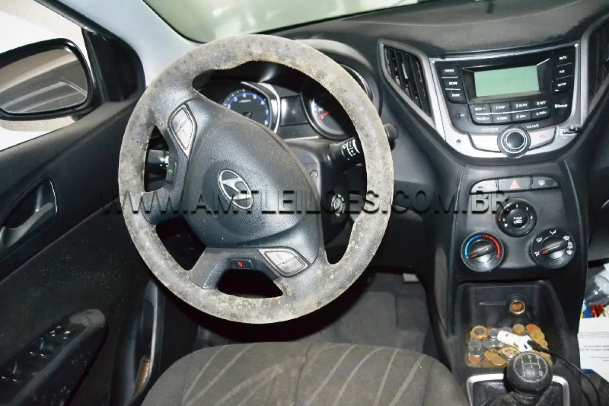 LOTE 001 - Marca: HYUNDAI / Modelo: HB20 1.0M COMFOR / Placa: IVD5A86 , Ano/Modelo: 2013.
