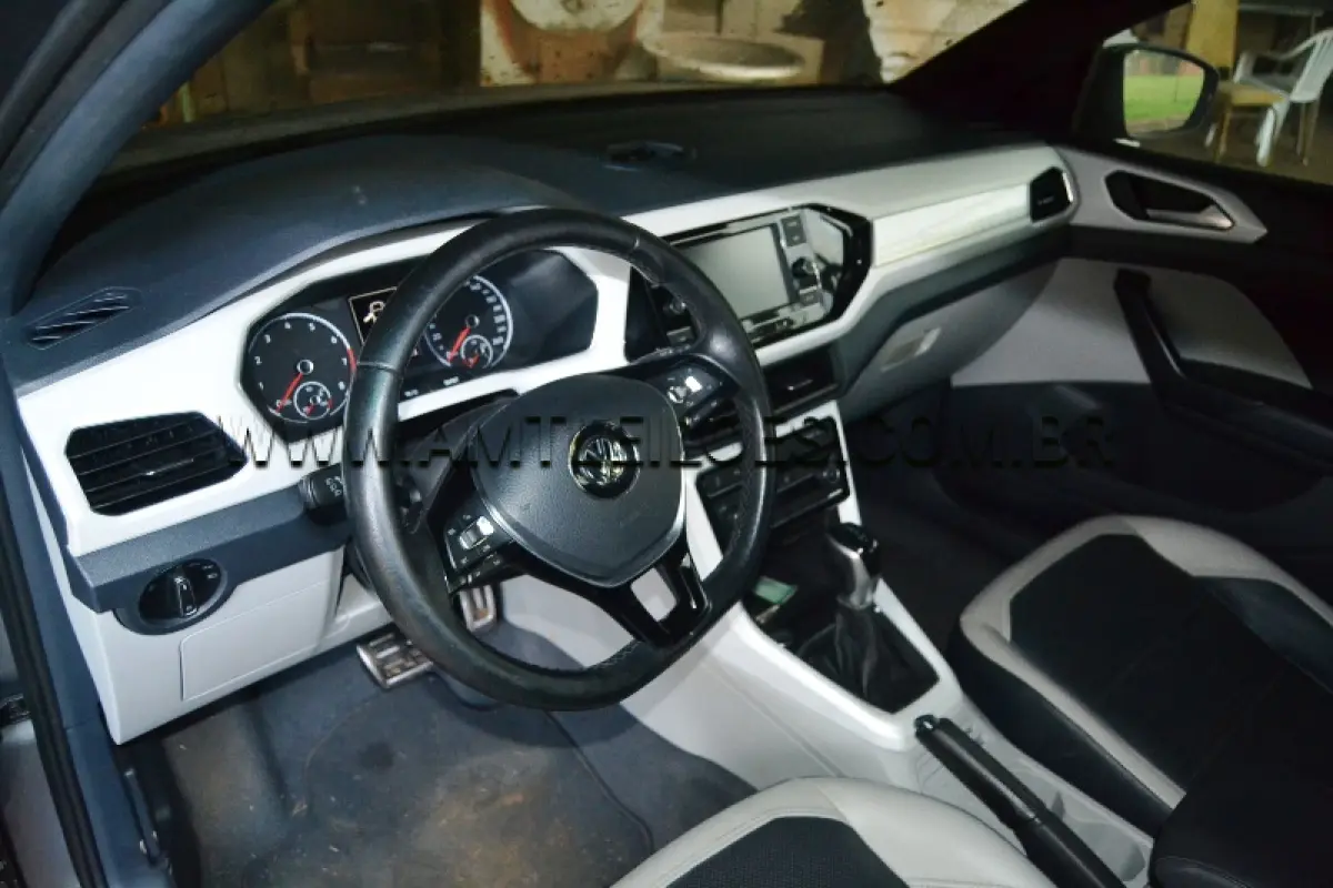 LOTE 011 - Marca: VW / Modelo:  T CROSS HL TSI AE, Placa: QWW9H10, Ano/Modelo: 2019.