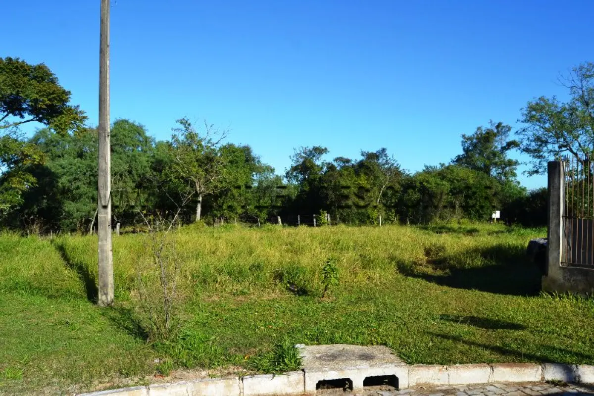 LOTE 001 - Área Superficial 2.236,91 m², Matrícula Nº 144.850 Rua C, lot. Parque resid Alto Boa Vista, Bairro  Califórnia.