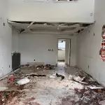 UM TERRENO, SITUADO NA ZONA URBANA DE SAPIRANGA/RS, NA QUADRA Nº 79, SETOR 02 DO PLANO DIRETOR, COM ÁREA SUPERFICIAL DE 727,20M², MATRÍCULA N. 20.624 RI DE SAPIRANGA/RS.